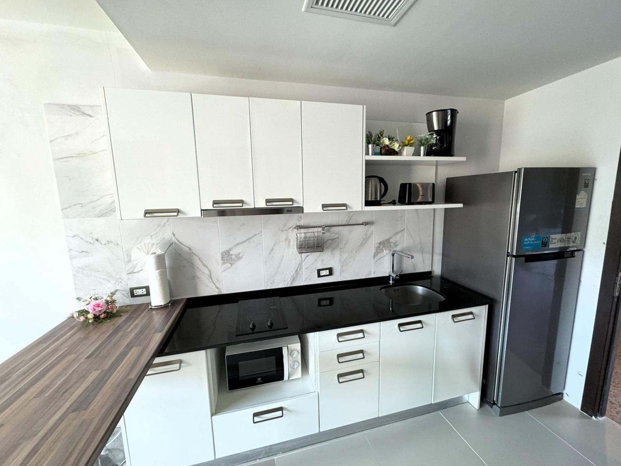 Private Apartment At Emerald Terrace Patong Ngoại thất bức ảnh