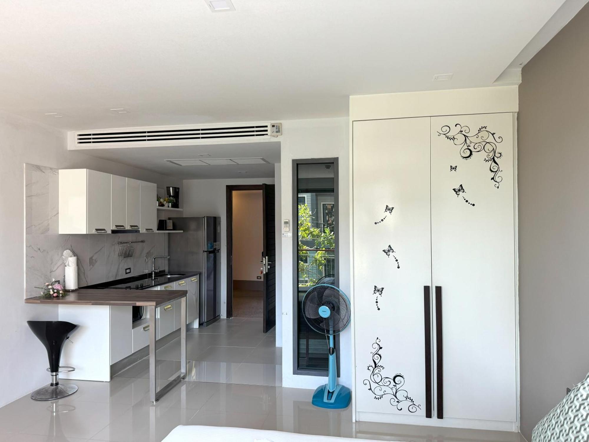 Private Apartment At Emerald Terrace Patong Ngoại thất bức ảnh