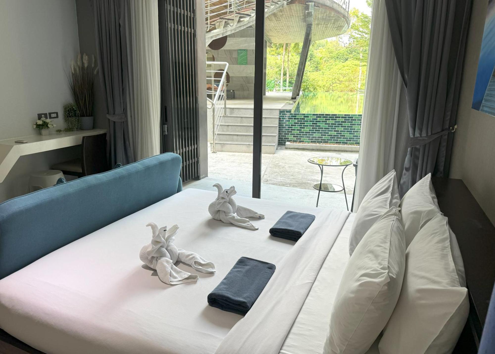 Private Apartment At Emerald Terrace Patong Ngoại thất bức ảnh