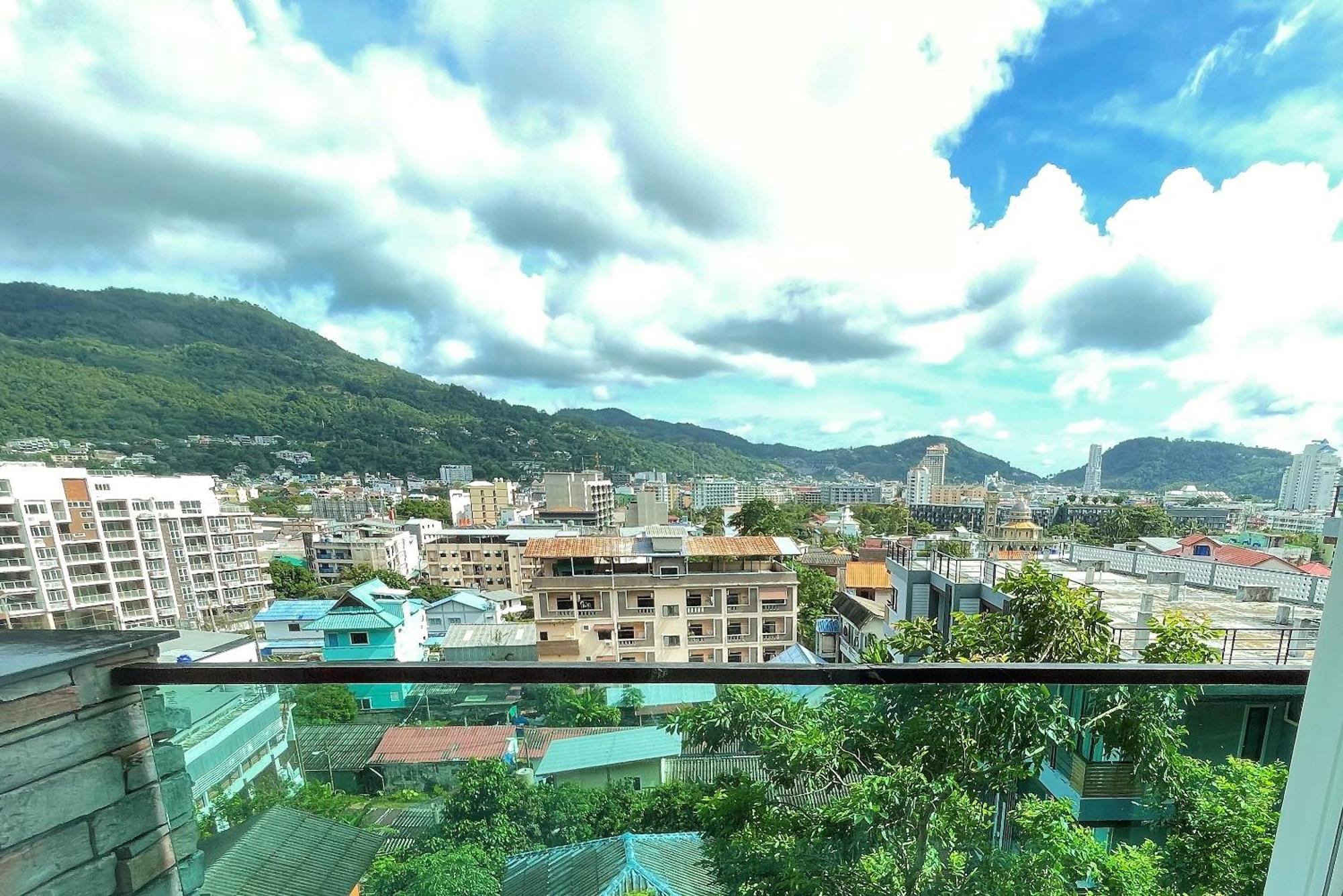 Private Apartment At Emerald Terrace Patong Ngoại thất bức ảnh