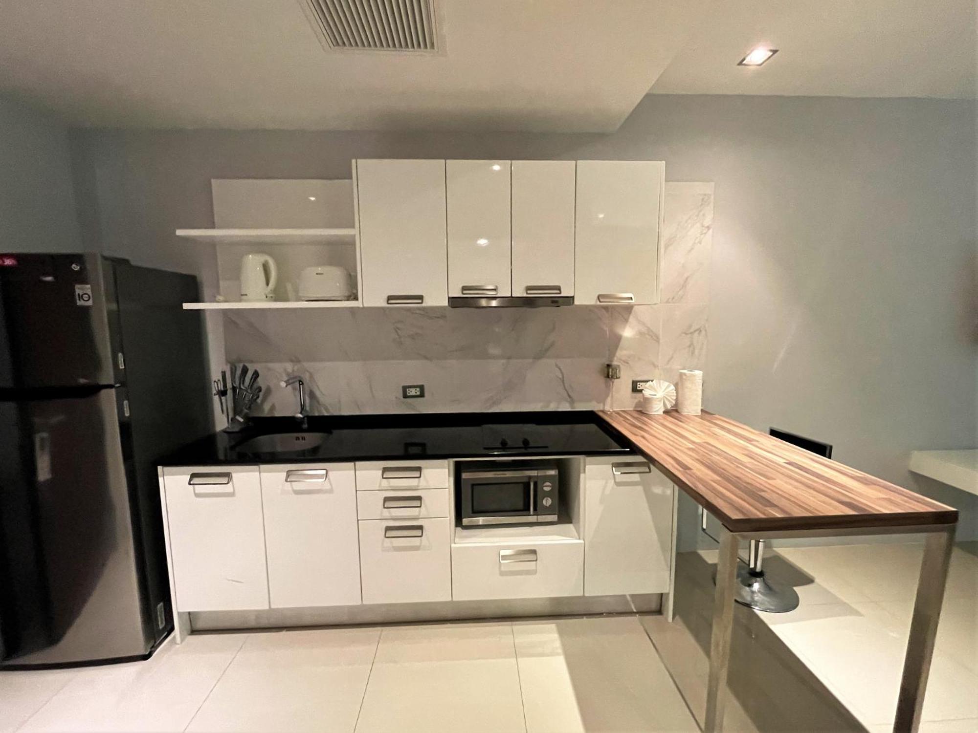 Private Apartment At Emerald Terrace Patong Ngoại thất bức ảnh