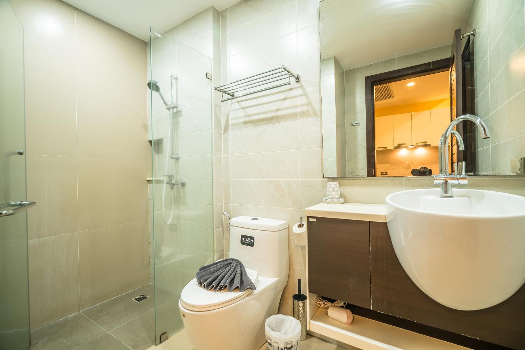 Private Apartment At Emerald Terrace Patong Ngoại thất bức ảnh
