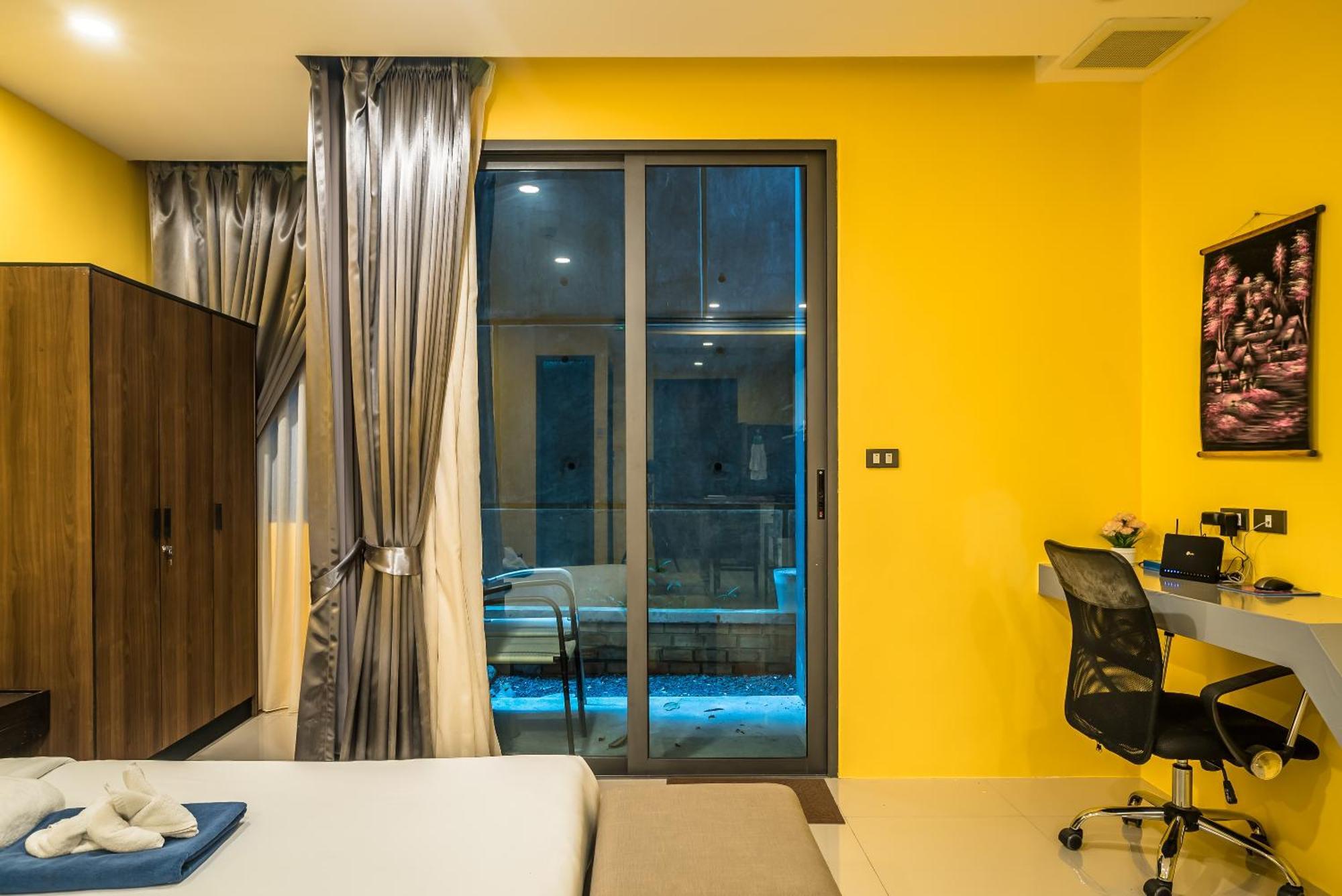Private Apartment At Emerald Terrace Patong Ngoại thất bức ảnh
