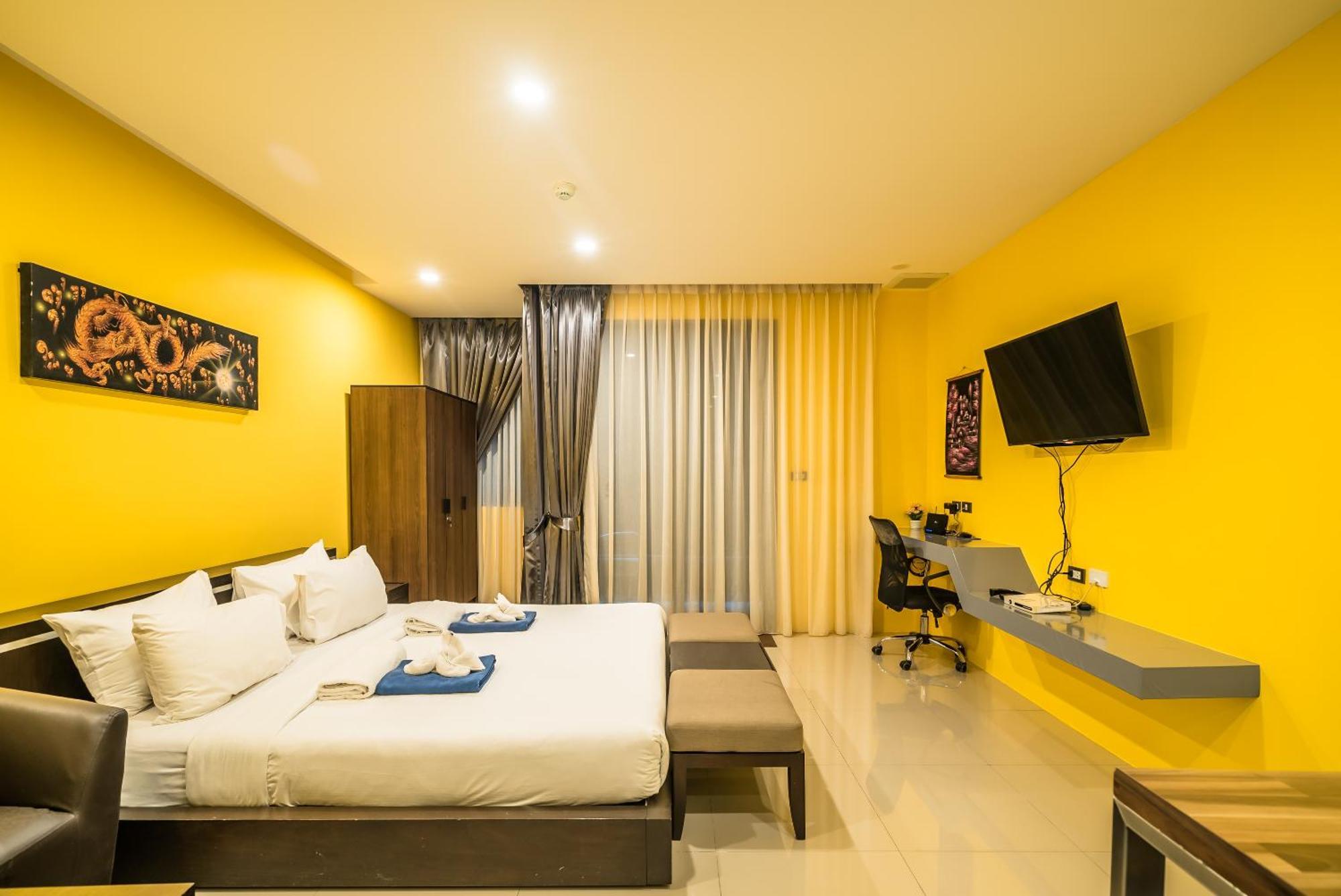 Private Apartment At Emerald Terrace Patong Ngoại thất bức ảnh